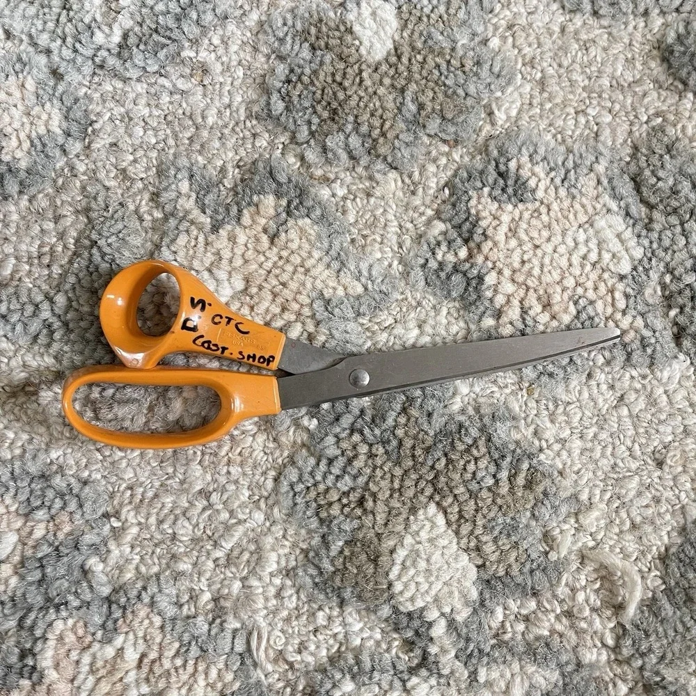 Vintage FISKARS 88 Stainless Steel Scissors Sewing Craft USA 8in Orange Handle